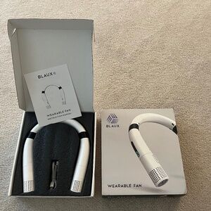 BLAUX Wearable Fan - Brand New